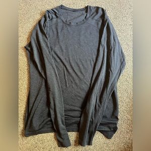Men’s Lululemon Long Sleeve Shirt (XL)
